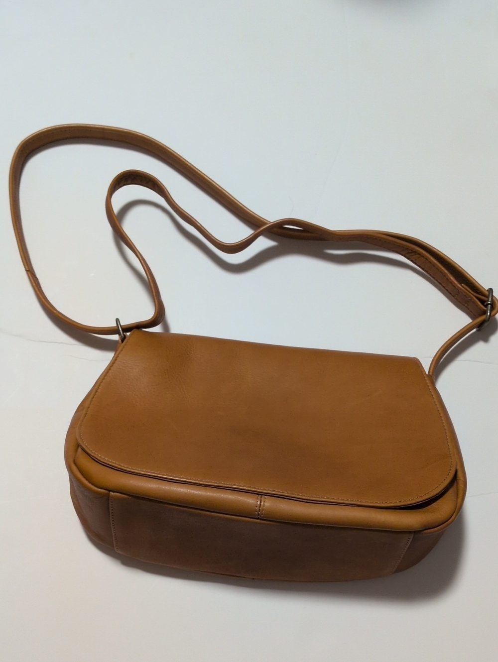 Le Donne Brown Leather Purse